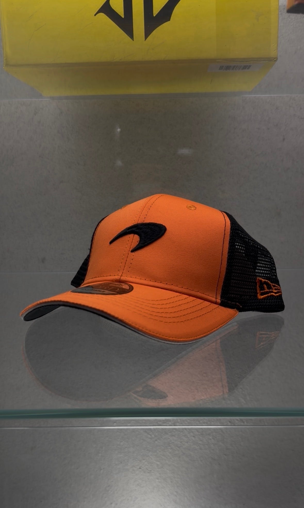 McLaren F1 Cap LN4